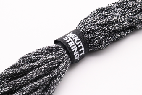White and Black mix yo-yo string